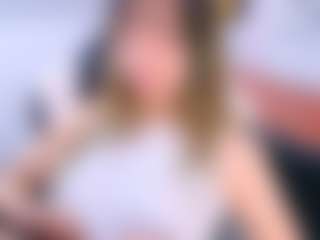 Evabluntt's Live Sex Cam Show
