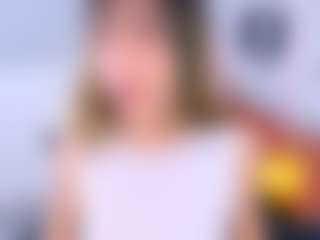 Evabluntt's Live Sex Cam Show