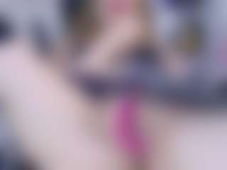 Evabluntt's Live Sex Cam Show