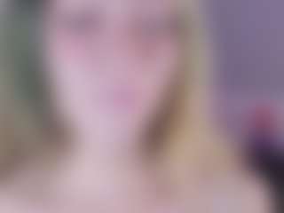 Evabluntt's Live Sex Cam Show