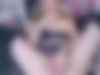 Evabluntt's Live Sex Cam Show