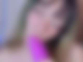 Evabluntt's Live Sex Cam Show