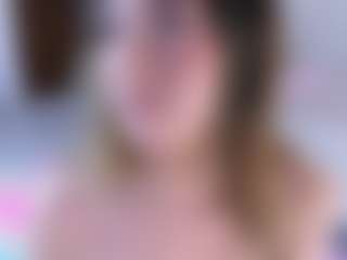 Evabluntt's Live Sex Cam Show