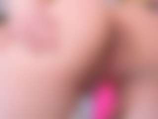 Evabluntt's Live Sex Cam Show