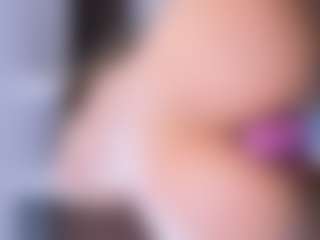 Evabluntt's Live Sex Cam Show