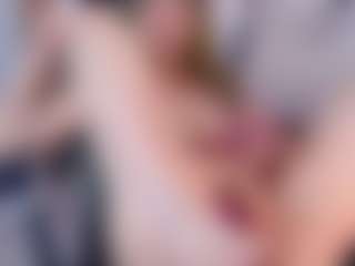 Evabluntt's Live Sex Cam Show