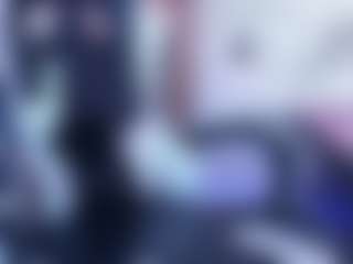 Evabluntt's Live Sex Cam Show