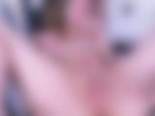 Evabluntt's Live Sex Cam Show