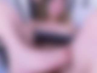 Evabluntt's Live Sex Cam Show