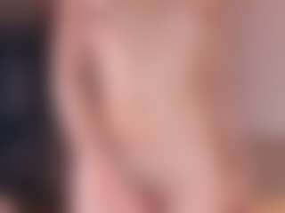 Evabluntt's Live Sex Cam Show