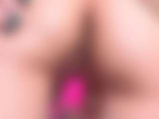 Evabluntt's Live Sex Cam Show