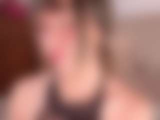 Evabluntt's Live Sex Cam Show