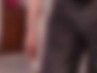 Evabluntt's Live Sex Cam Show