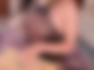 Evabluntt's Live Sex Cam Show