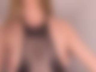 Evabluntt's Live Sex Cam Show