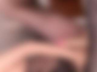 Evabluntt's Live Sex Cam Show