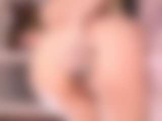 Evabluntt's Live Sex Cam Show