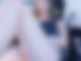 Evabluntt's Live Sex Cam Show