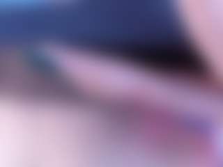 Evabluntt's Live Sex Cam Show