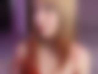 Evabluntt's Live Sex Cam Show