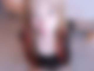 Evabluntt's Live Sex Cam Show