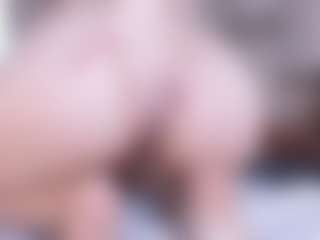 Evabluntt's Live Sex Cam Show