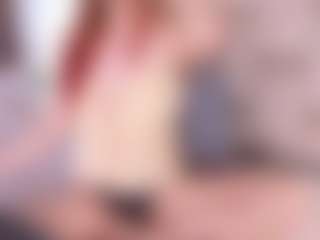 Evabluntt's Live Sex Cam Show