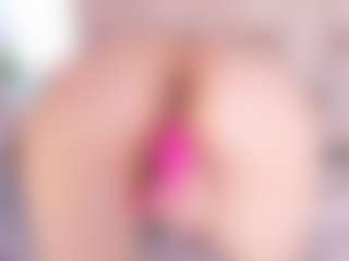 Evabluntt's Live Sex Cam Show