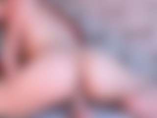 Evabluntt's Live Sex Cam Show