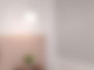 Evabluntt's Live Sex Cam Show