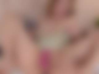 Evabluntt's Live Sex Cam Show