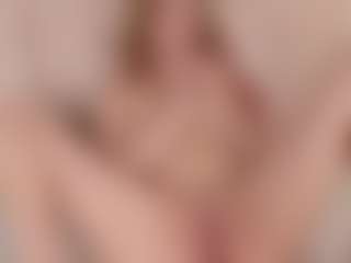 Live cam show with Evabluntt - Red Hair on Sweet Sext