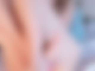 Live cam show with Evabluntt - Shredded on Camsoda