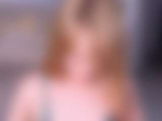 Evabluntt's Live Sex Cam Show