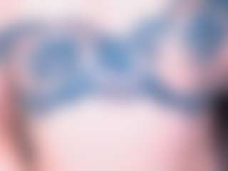 Evabluntt's Live Sex Cam Show