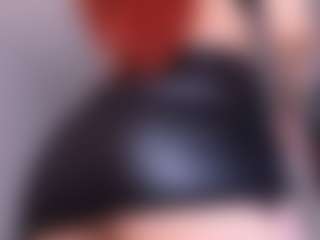 Evabluntt's Live Sex Cam Show