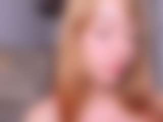 Evabluntt's Live Sex Cam Show