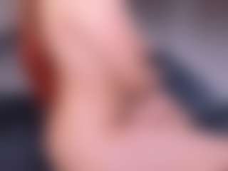 Evabluntt's Live Sex Cam Show