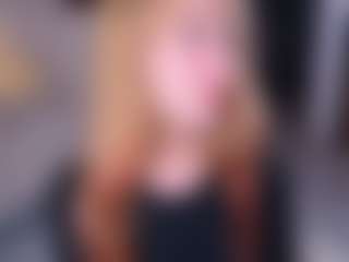 Evabluntt's Live Sex Cam Show