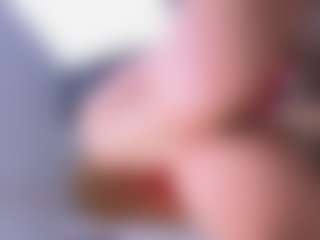 Evabluntt's Live Sex Cam Show