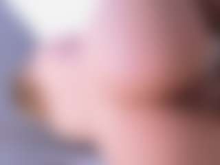 Evabluntt's Live Sex Cam Show