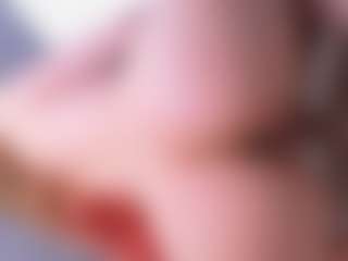 Evabluntt's Live Sex Cam Show