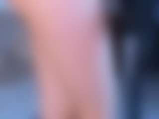 Evabluntt's Live Sex Cam Show