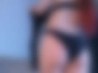 Evabluntt's Live Sex Cam Show