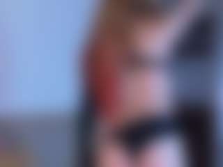 Evabluntt's Live Sex Cam Show