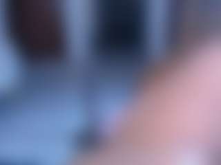 Evabluntt's Live Sex Cam Show