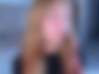 Evabluntt's Live Sex Cam Show