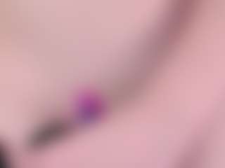 Evabluntt's Live Sex Cam Show