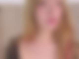 Evabluntt's Live Sex Cam Show