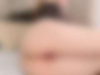 Evabluntt's Live Sex Cam Show